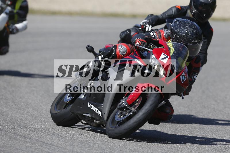 /07 09.04.2026 Cornu Master School ADR/Gruppe blau/74